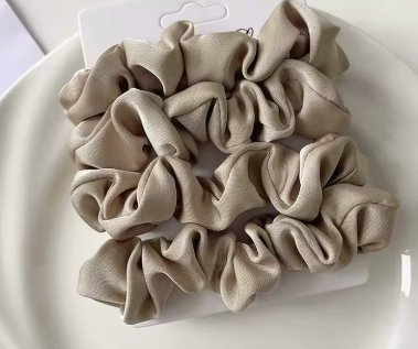 GleemyGlow™ Satin Scrunchie (3-4Pcs)